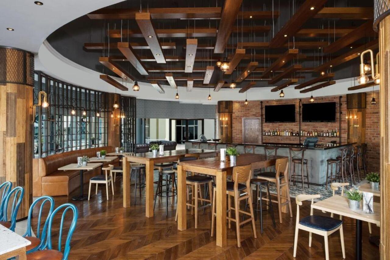 Millennium Lakeview Hotel Formerly Copthorne Lakeview Hotel Dubai Exterior foto