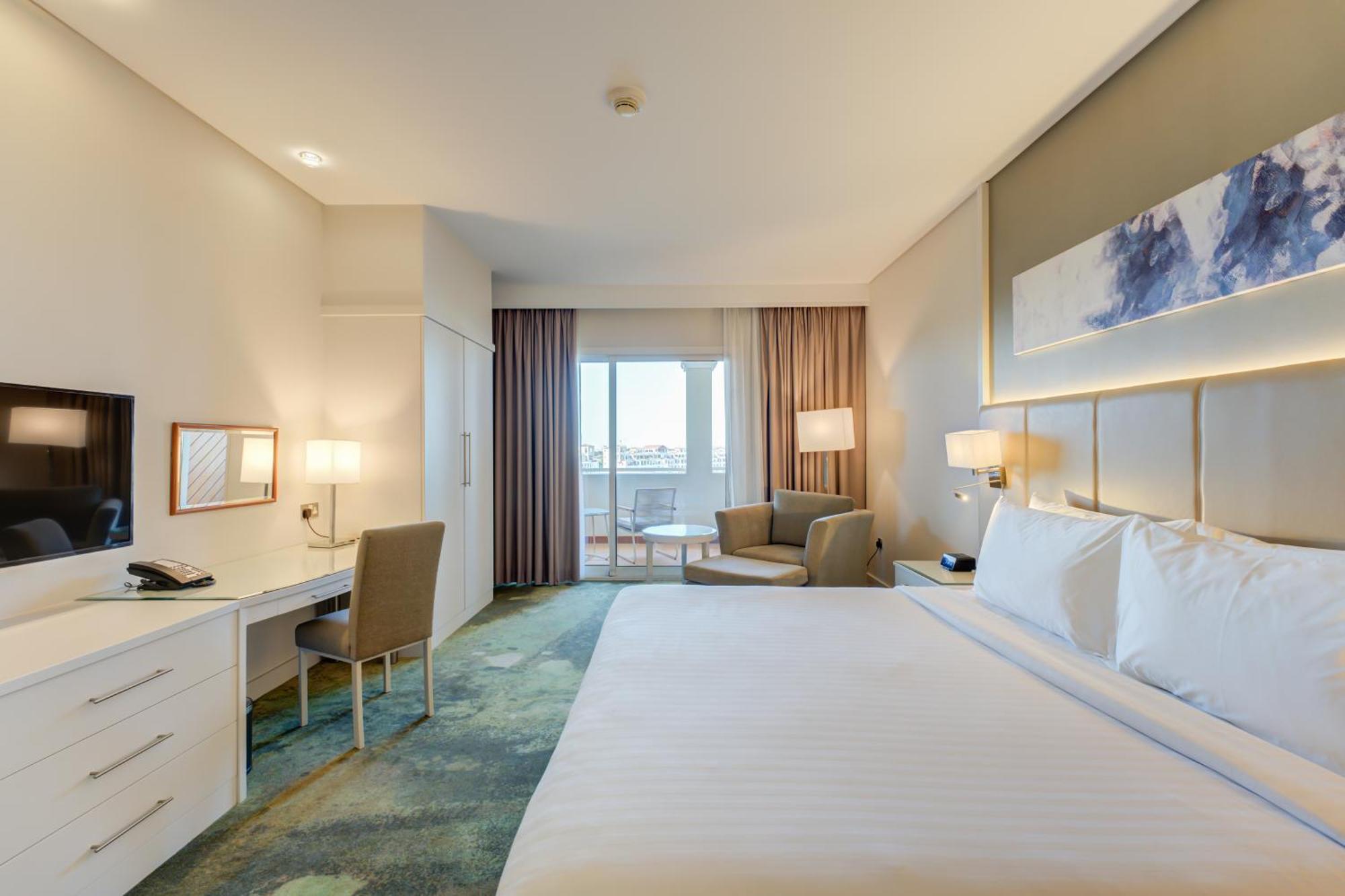 Millennium Lakeview Hotel Formerly Copthorne Lakeview Hotel Dubai Exterior foto